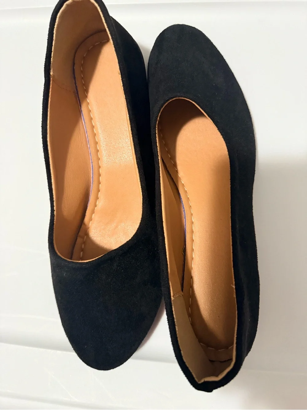 Amazon Essentials Black Suede-Like Ballet Flats